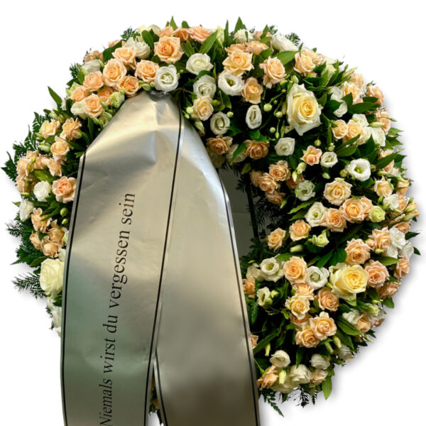 Biedermeierkranz 018